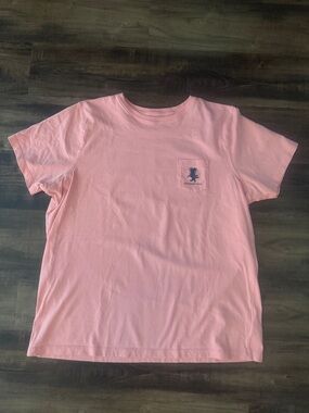 Vineyard Vines Coral Pink Pocket Tee Size XL, Like New